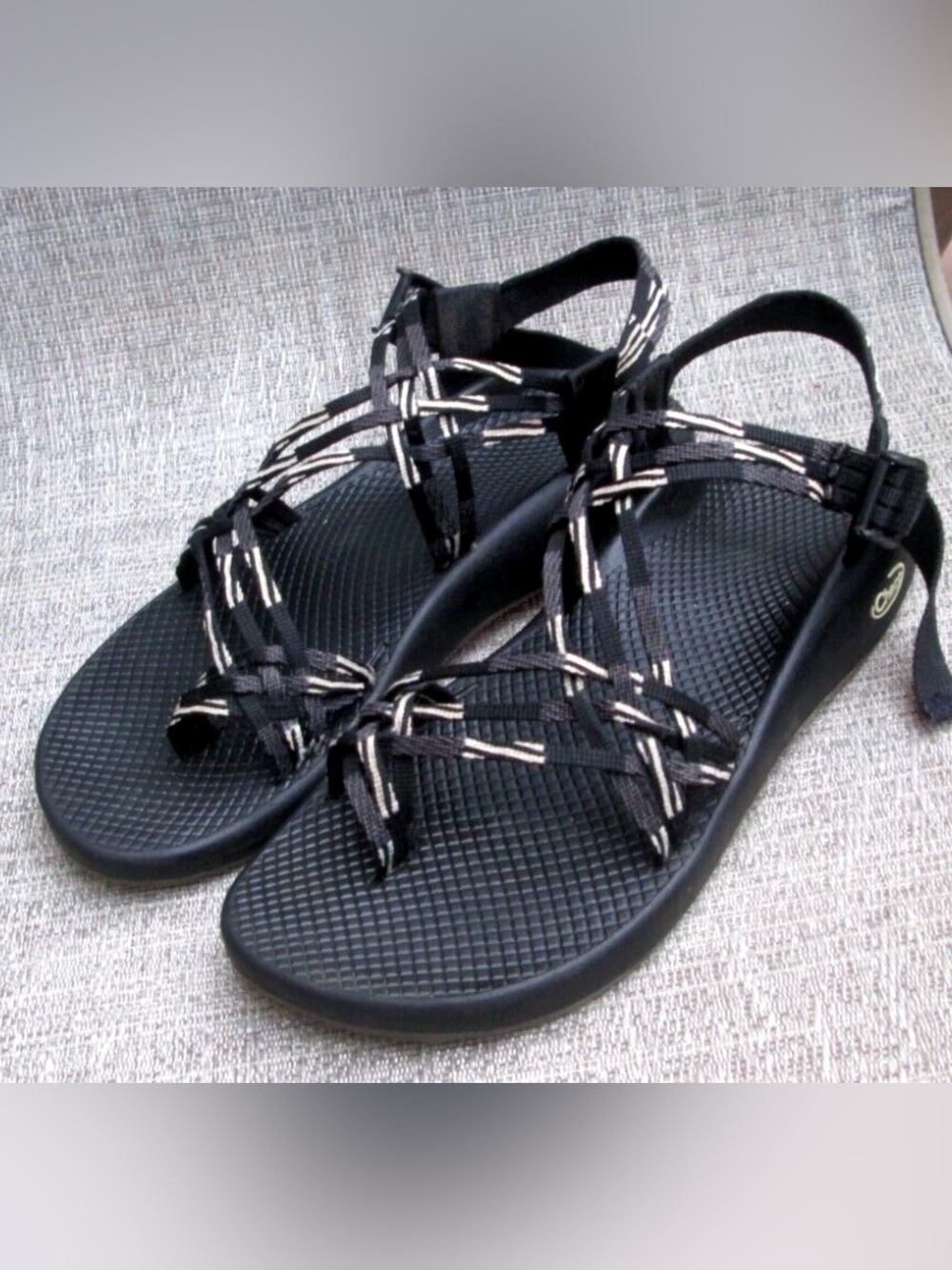 Chaco Black/Ivory ZX/3 Classic Sandals Geometric Women’s 11